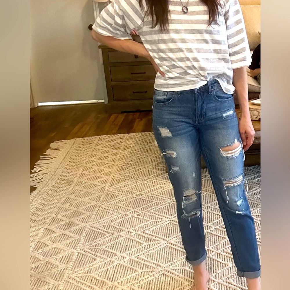 Size small (fits like 26)